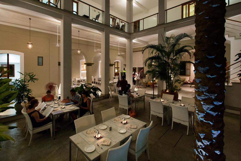 Villa Shanti - Heritage Hotel For Foodies Пондичерри Экстерьер фото